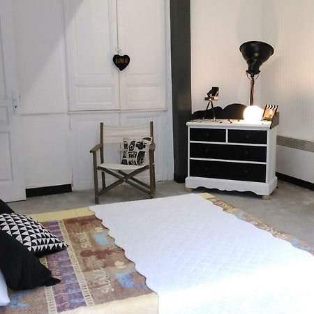 Pont-L'Eveque Apartment Bagian luar foto