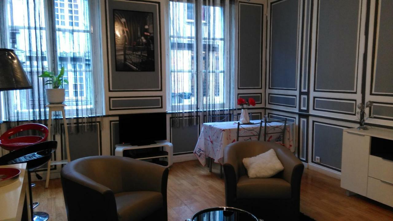 Pont-L'Eveque Apartment Bagian luar foto